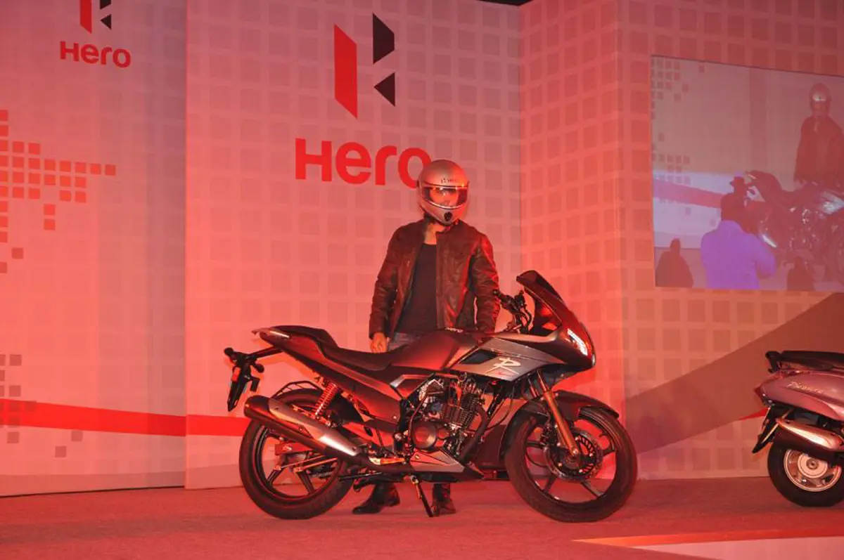 2014 New Hero Karizma R Side View 'Black'