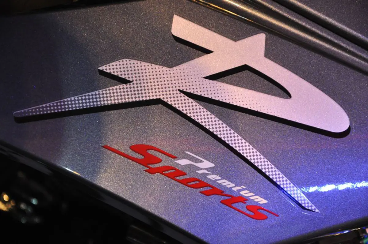 2014 New Hero Karizma R LOGO