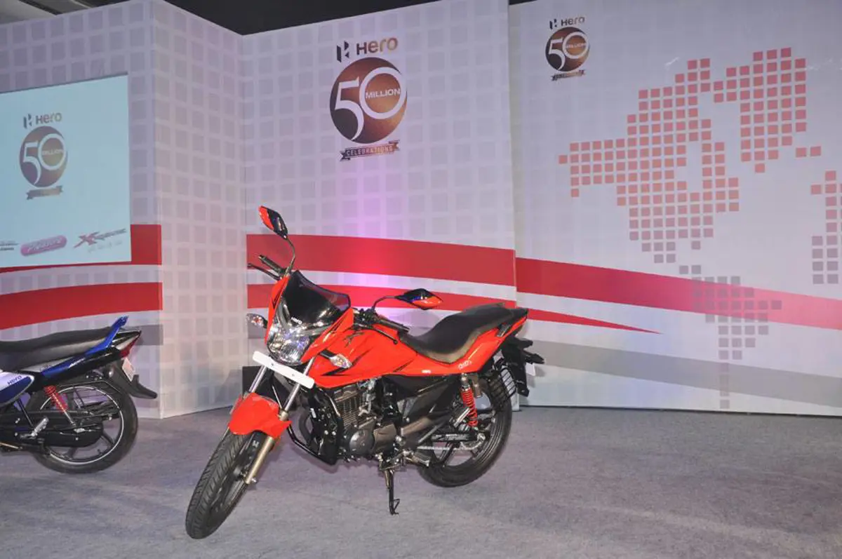 2014 New Hero Xtreme 3-Quarter Front 'Red'