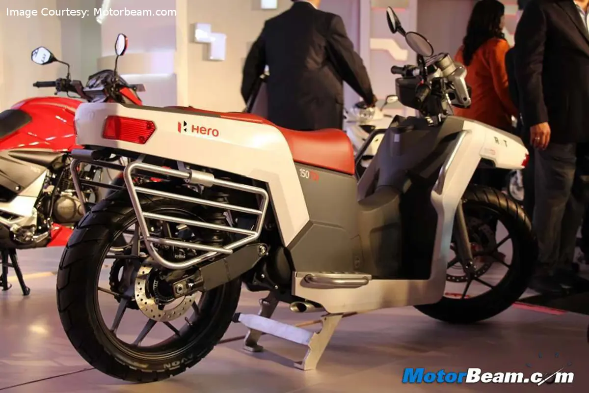 Hero RnT Diesel Hybrid Rear 3-Quarter