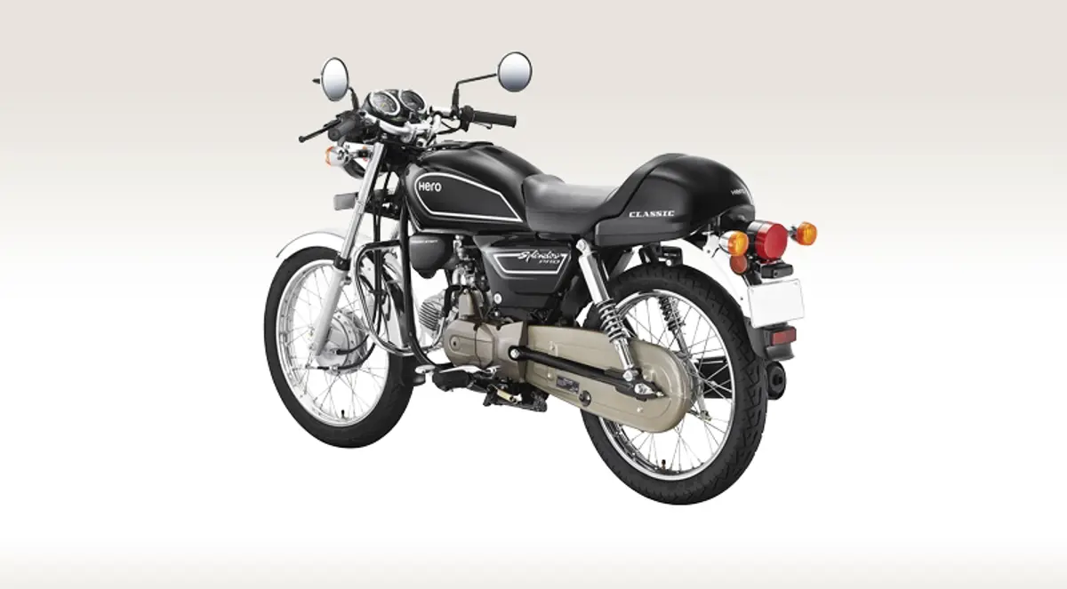 Hero Splendor PRO Classic Rear 3-Quarter