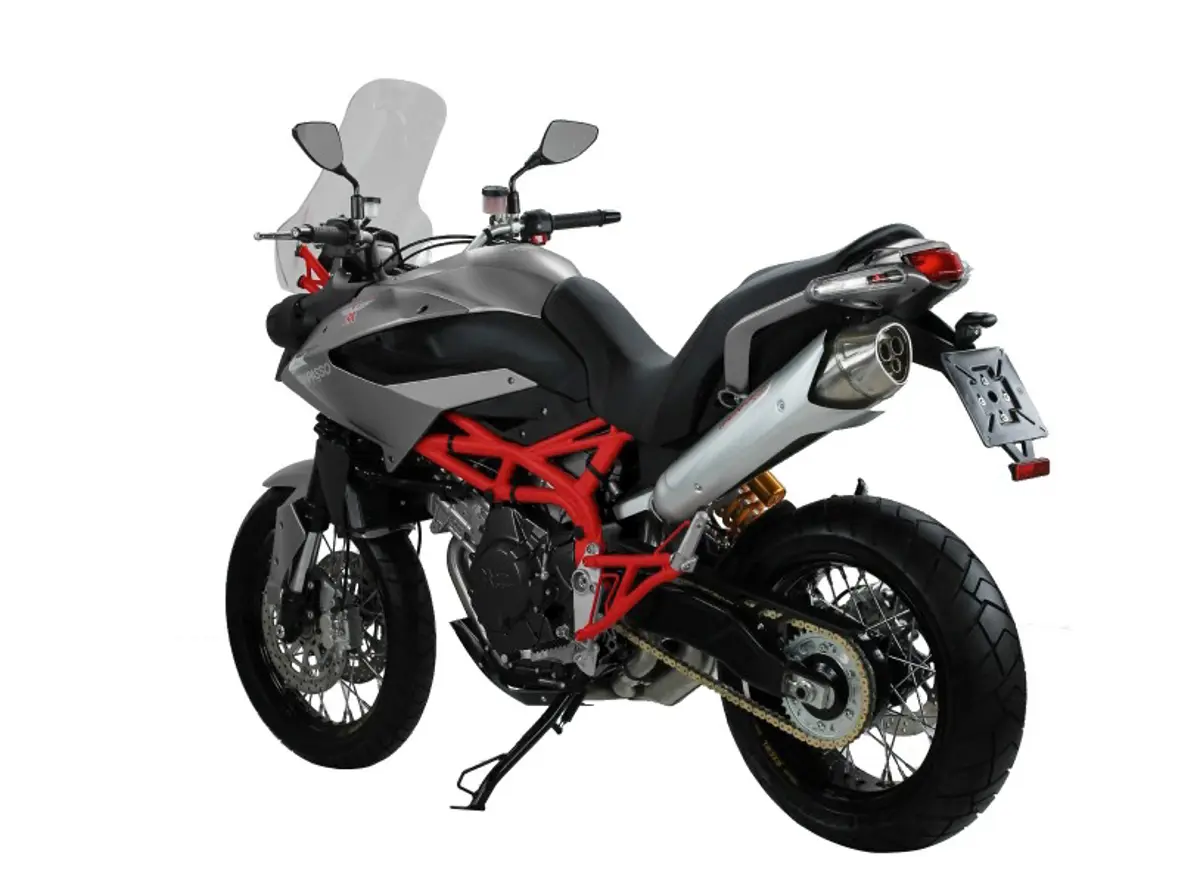 Moto Morini Granpasso 1200 Rear 3-Quarter