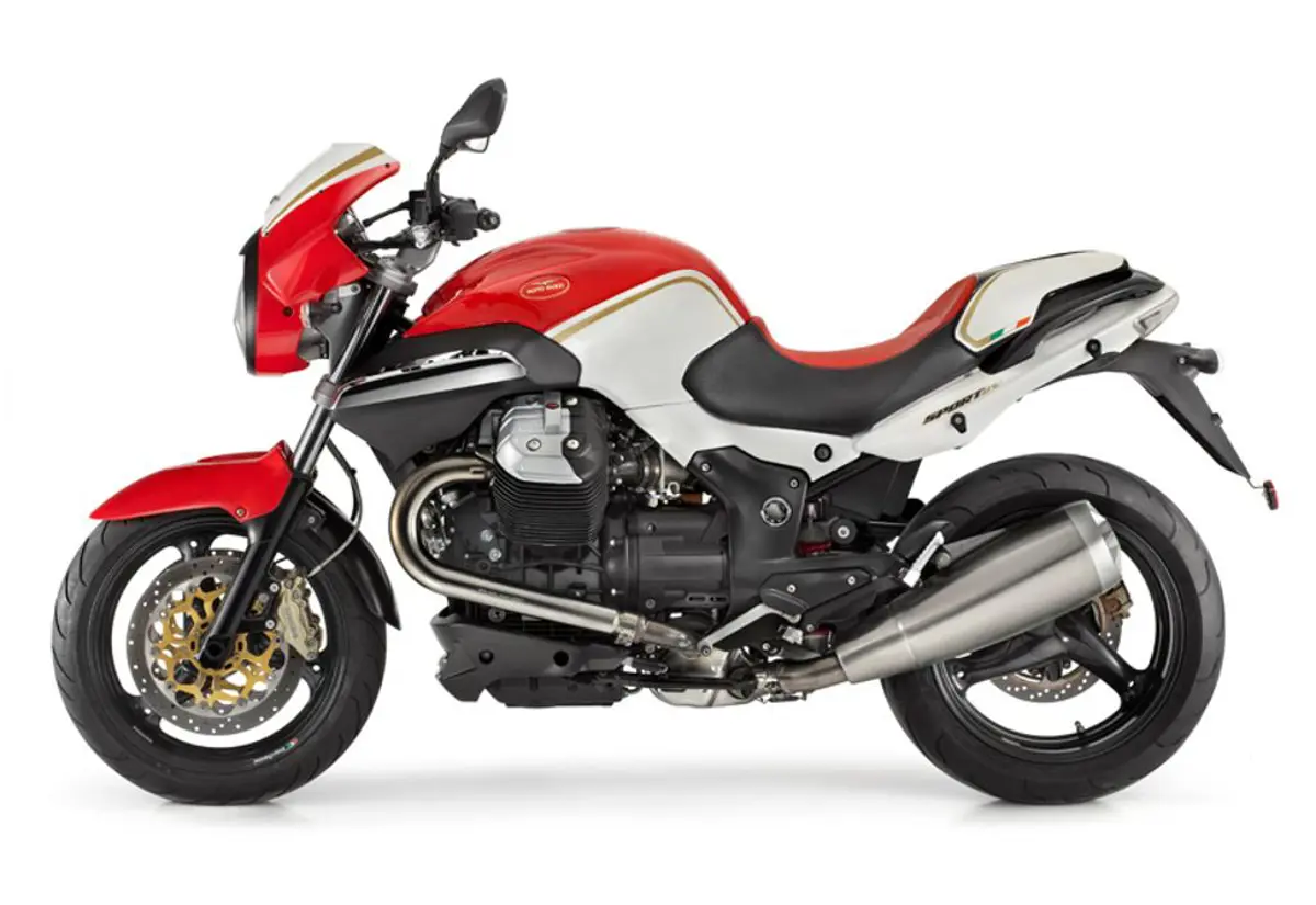 Moto Guzzi 1200 Sport 'Side View'