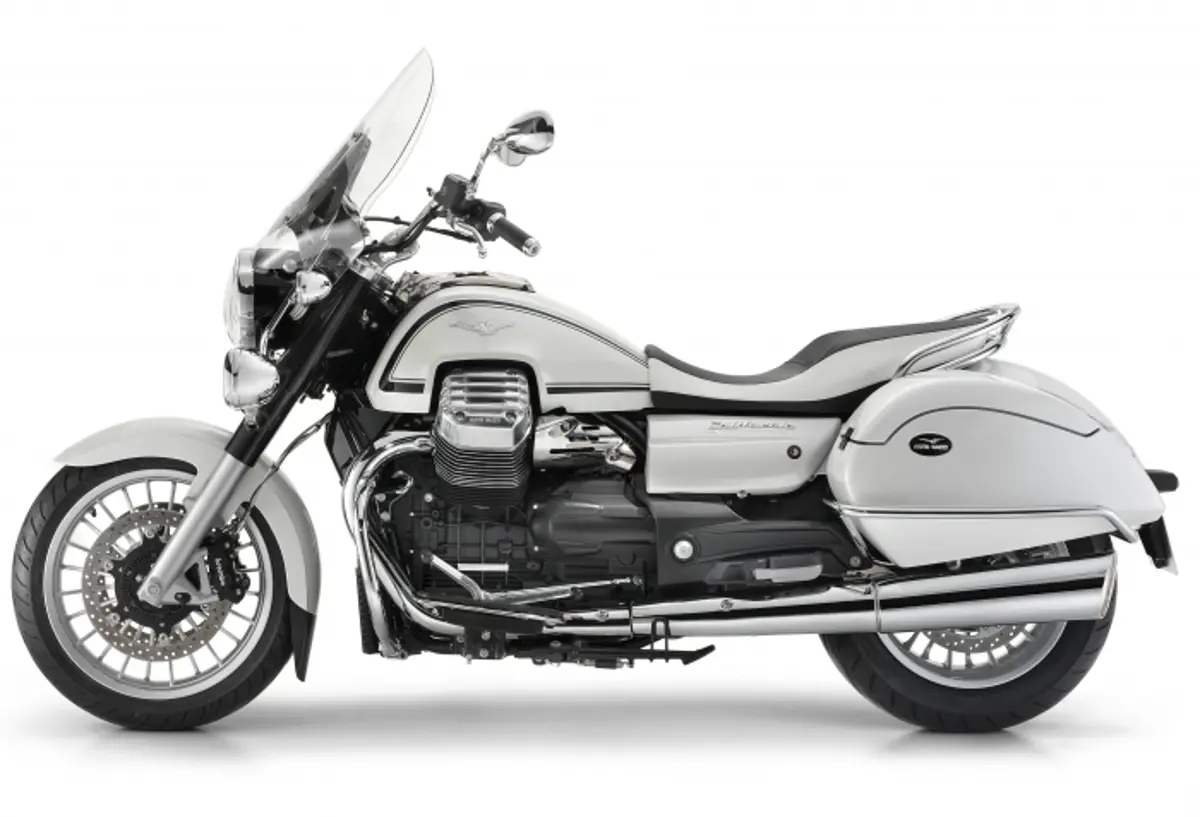 Moto Guzzi California 1400 Touring Side View 'White'