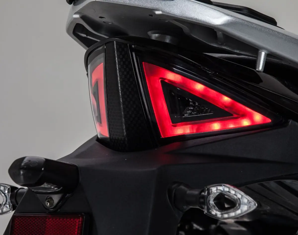UM Global Hypersport 2015 Tail light