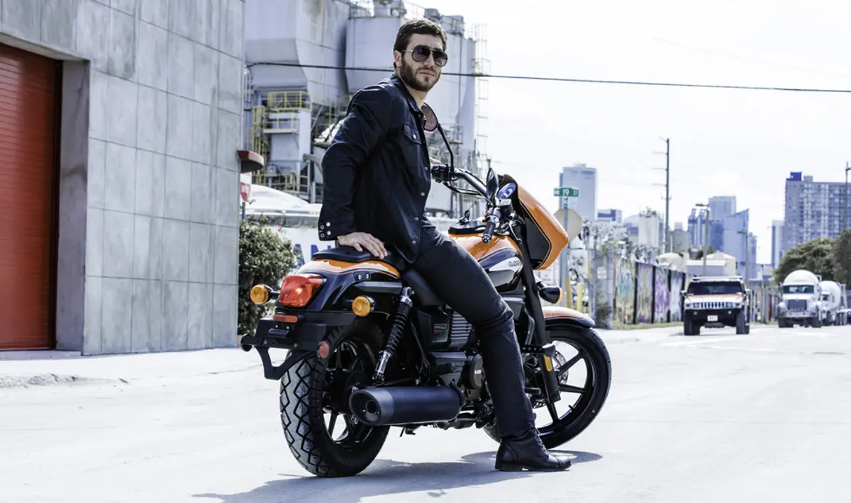 UM Global Renegade Sport S
