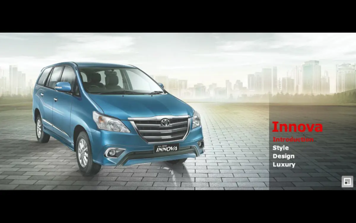 2014 Toyota Innova 3-Quarter Front 'Blue Metallic'