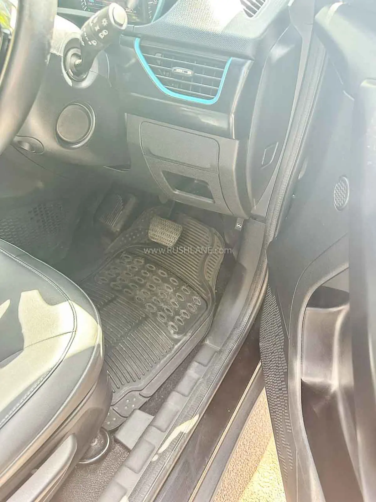 Tata Nexon EV Acceletaor Pedal Breaks (Image Source - RushLane)