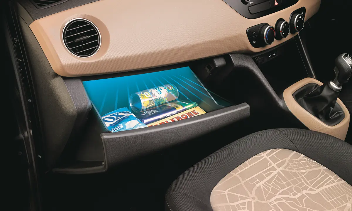 Hyundai Grand i10 Glove Case