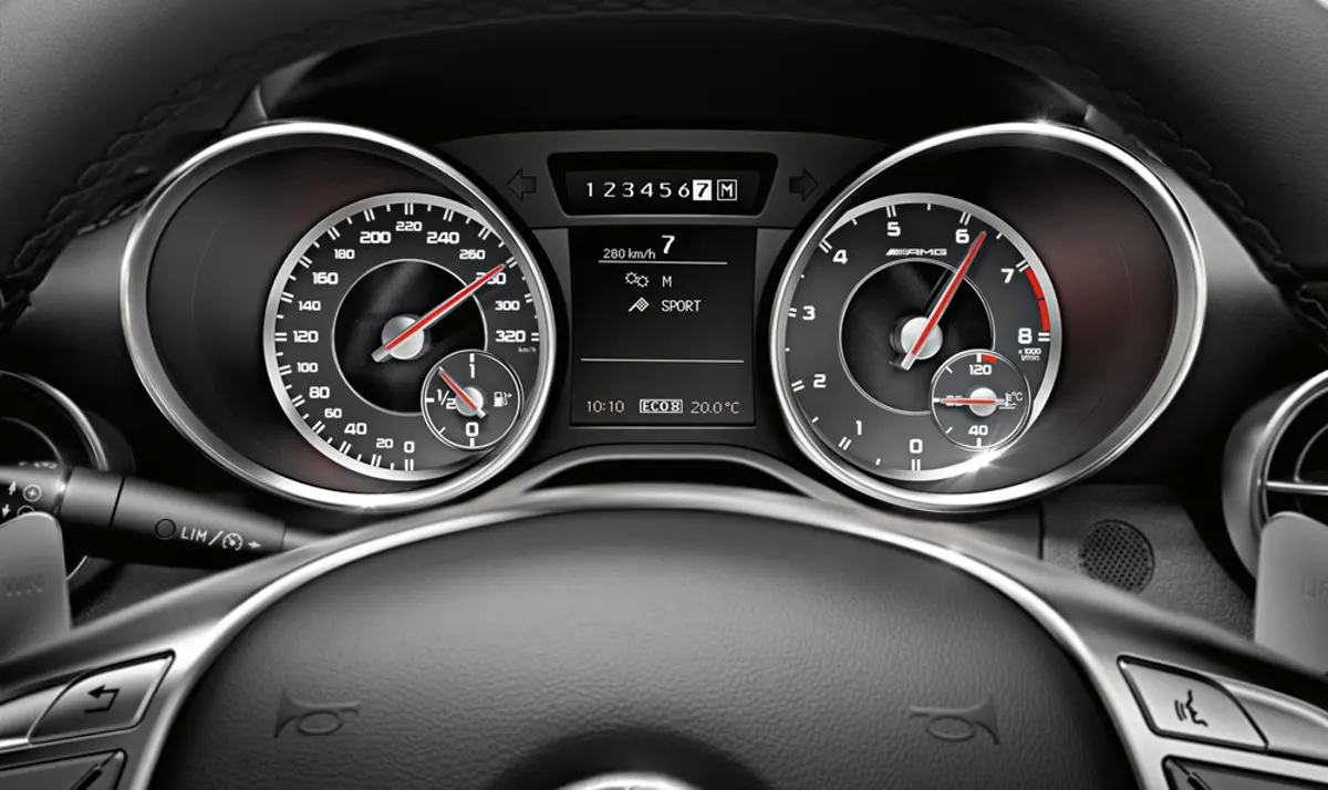 2014 Mercedes SLK 55 AMG Instrument Cluster