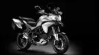 2013 Ducati Multistrada 1200 S Touring 3-Quarter Front image