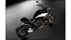 Diavel Cromo image