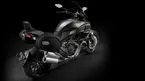 Ducati Diavel Strada 3-Quarter Rear image