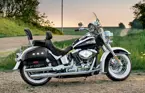 Softail Deluxe image