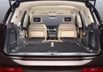 New Q7 Boot Space image