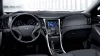 Hyundai Sonata 2010 in Motion image