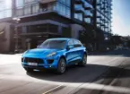 Porsche Macan Blue Front 3-Quarter image