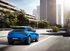 Porsche Macan Rear 3-Quarter image