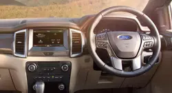 2015 Ford Endeavour Dashboard