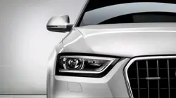 Audi Q3 Head Light