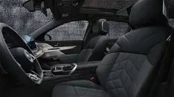 BMW i7 M70 xDrive Multifunction Seats for Driver and Front Passenger