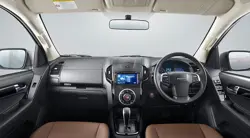 Isuzu V-Cross Interior