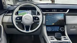 Jaguar F-Pace Dashboard