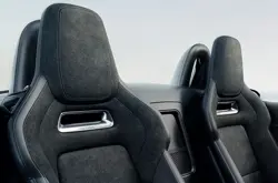 Jaguar F-Type V8 Convertible R-Dynamic Seats