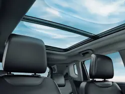 Jeep Compass Limited Dual-Pane Panoramic Sunroof