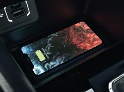 Jeep Compass Model S Wireless Charging