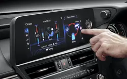 Lexus ES 300h Luxury Head-Up Display