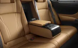 Lexus ES 300h Luxury Interior