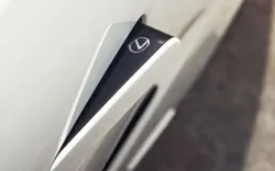 Lexus LC 500h Flush Door Handle