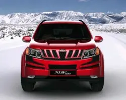 Mahindra XUV500 Front View