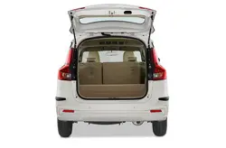 Maruti Tour M Boot Space