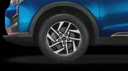 Mahindra Electric XUV400 Diamond Cut Alloy Wheels