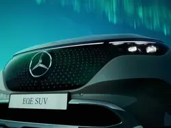 Mercedes EQE Front Grille
