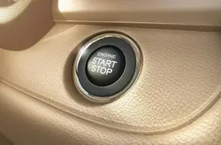 New Maruti Ertiga Engine Start-Stop Button