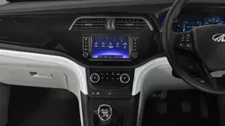 New Mahindra Marazzo Dashboard