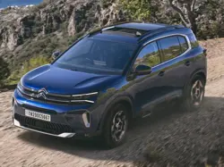 New Citroen C5 Aircross Shine Front 3-Quarter View
