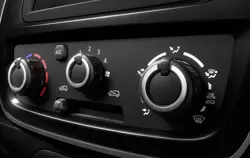 Renault KWID AC Controls