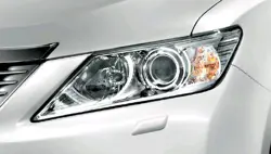 Toyota Camry Head Light