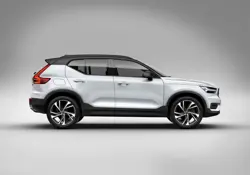 Volvo XC40 Side View