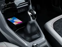 Volkswagen Taigun Wireless Mobile Charging