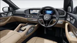 Mercedes GLS 450 Dashboard