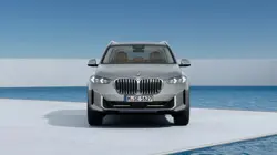 BMW X5 xDrive40i xLine Front View