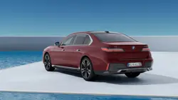 BMW i7 eDrive50 M Sport Rear 3-Quarter View