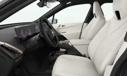 BMW iX xDrive50 Interior