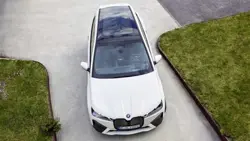 BMW iX xDrive50 Panoramic Sunroof