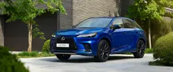 Lexus RX 500h F-Sport Plus Front 3-Quarter View